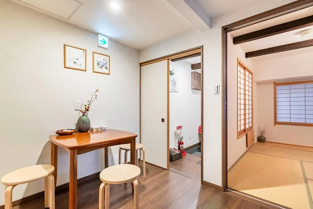 Apartment 平安神宮京都大学近くバス停すぐ伝統和風一棟貸し町屋浅蘇